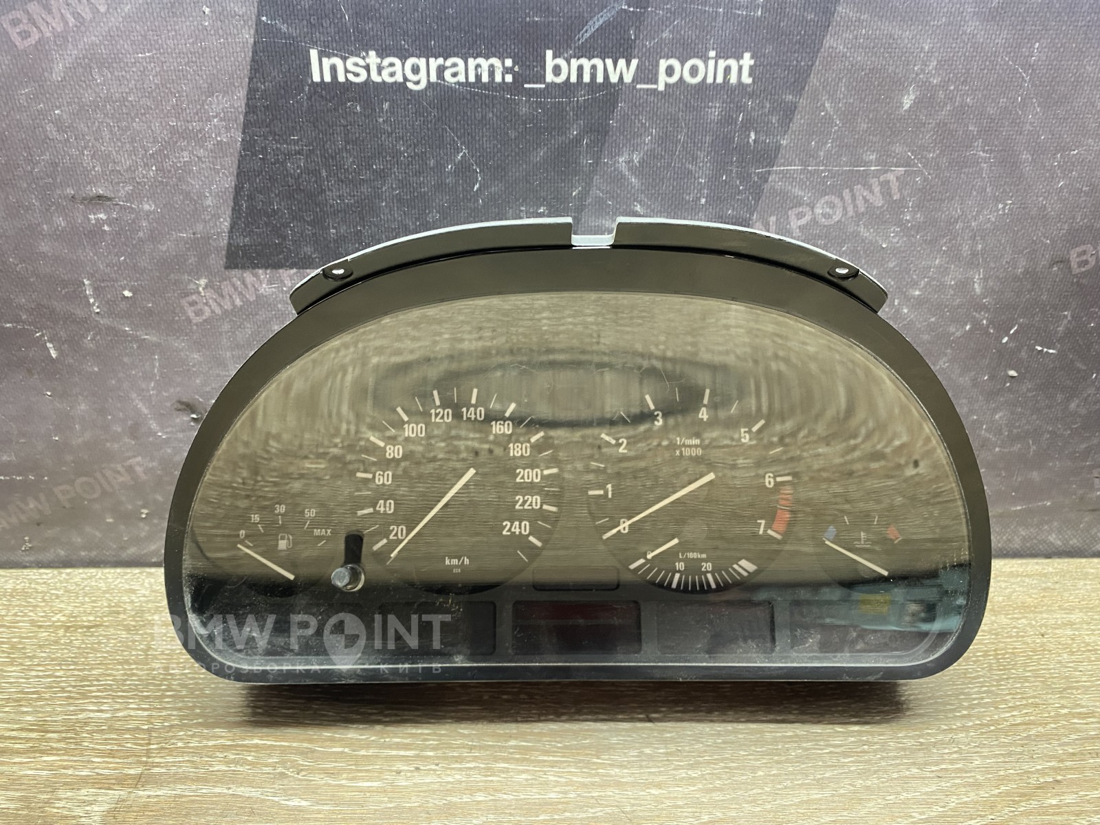 Панель приладів BMW E39 (МКПП) бензин VDO